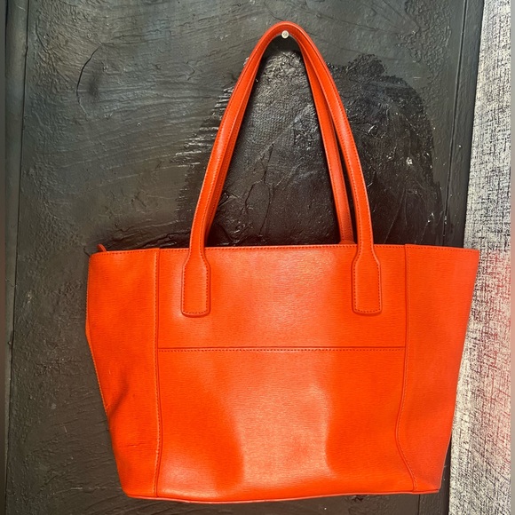 Ralph Lauren orange bag - Picture 2 of 5